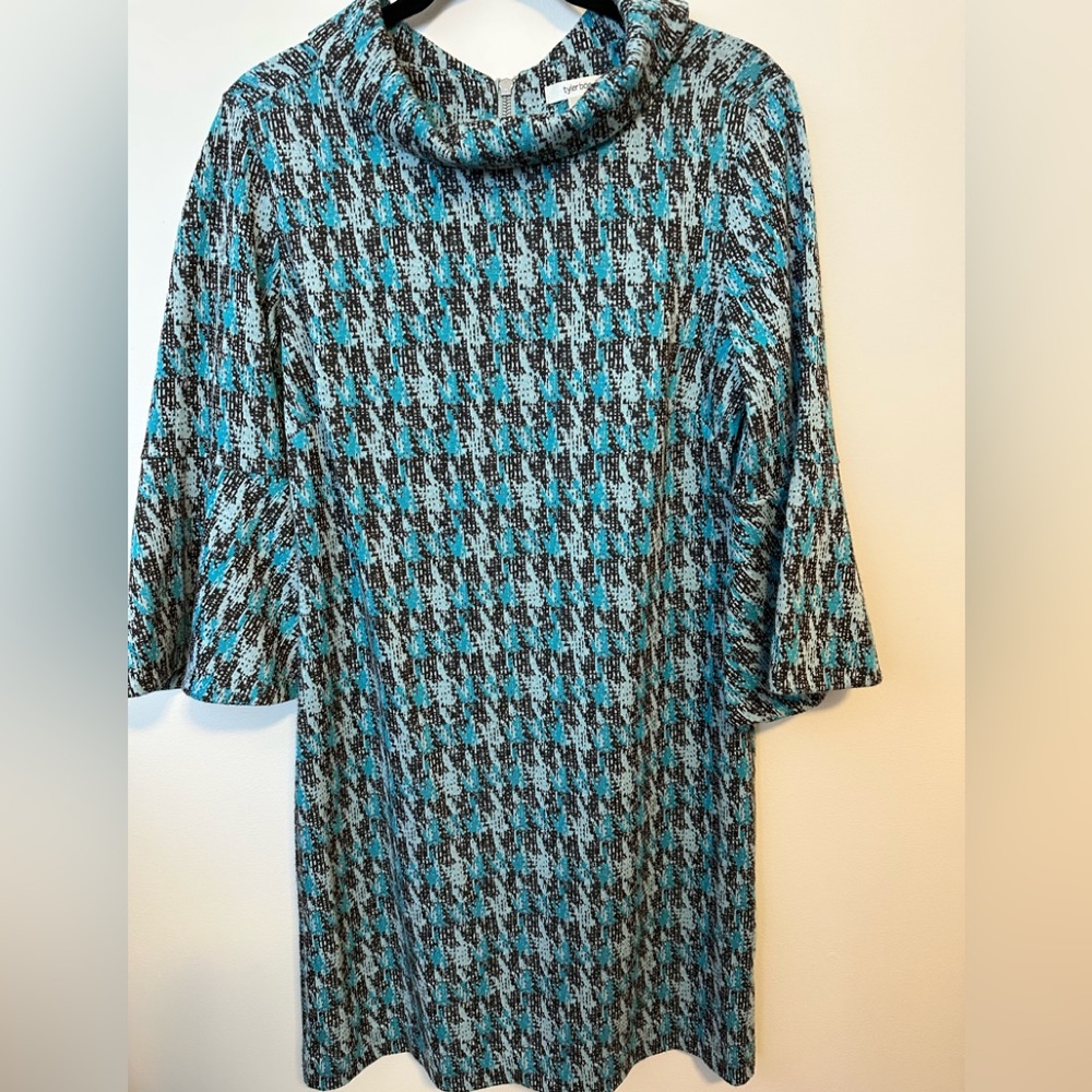 Tyler Boe Print Bell Sleeve Dress with Back Zipper